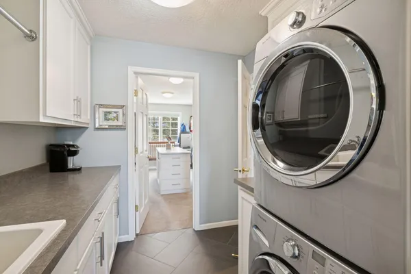 $1,399,000 | 1800 Commerce Boulevard, Mound, MN 55364