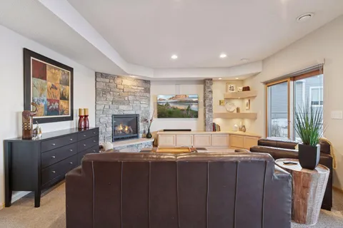 $1,399,000 | 1800 Commerce Boulevard, Mound, MN 55364