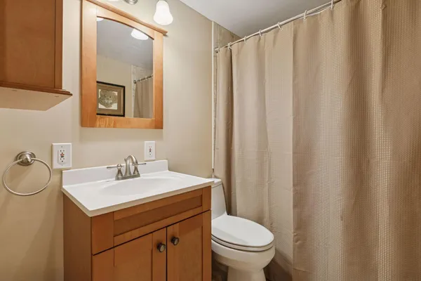 $1,399,000 | 1800 Commerce Boulevard, Mound, MN 55364