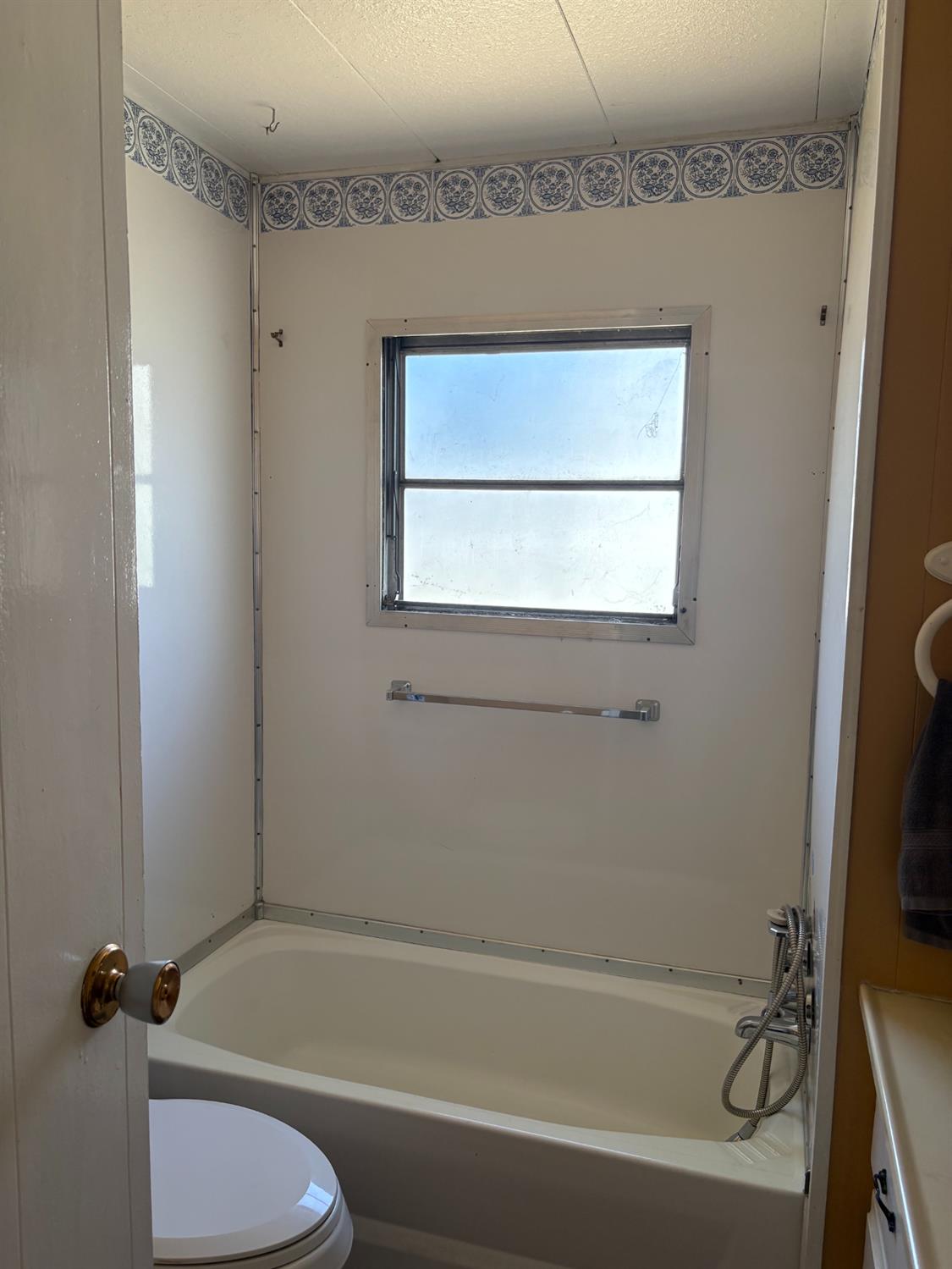 4800 Auburn Folsom Road, Unit 4B Loomis, CA 95650 - Photo 10 of 26