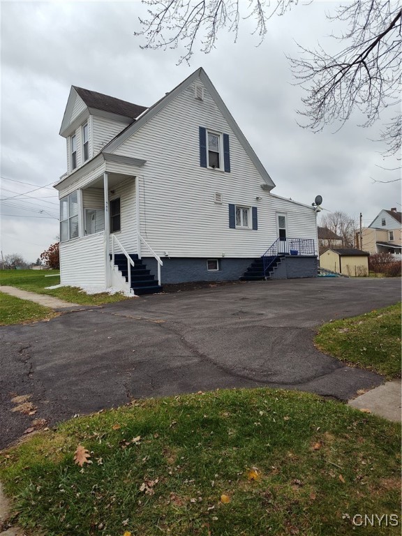 540 Niagara Street Utica, NY 13501 - Photo 29 of 32