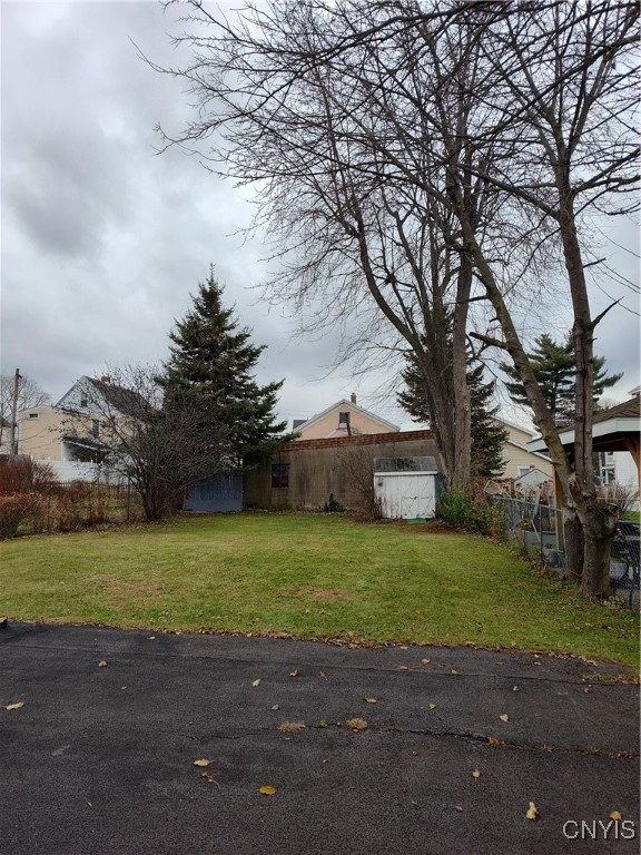 540 Niagara Street Utica, NY 13501 - Photo 5 of 32