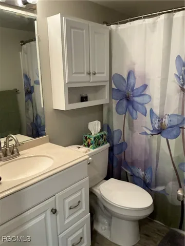 $2,100 | 2885 Palm Beach Boulevard, Unit 408, Fort Myers, FL 33916