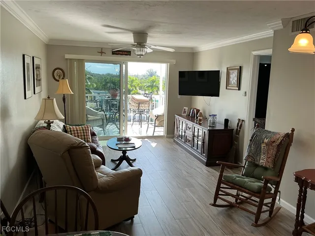 $2,100 | 2885 Palm Beach Boulevard, Unit 408, Fort Myers, FL 33916