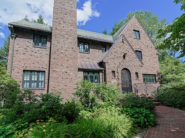 416 Clinton Road Brookline, MA 02445 - Photo 1 of 30 Gallery Image 1