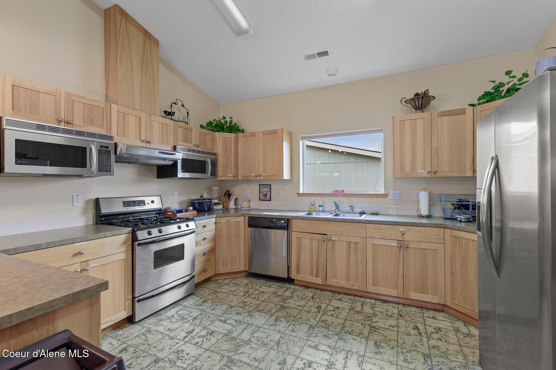 1664 Bounty Loop Hayden, ID 83835 - Photo 28 of 35 1664BountyLoop-28