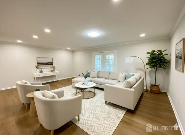 $3,250 | 31 Van Pelt Court, East Brunswick, NJ 08816