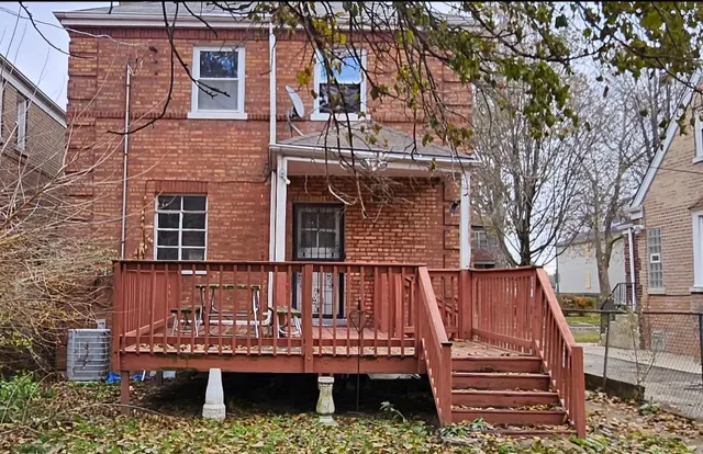 $184,999 | 9406 South Michigan Avenue, Chicago, IL 60619