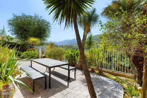 $1,299,000 | 3098 Espana Lane, Thousand Oaks, CA 91362