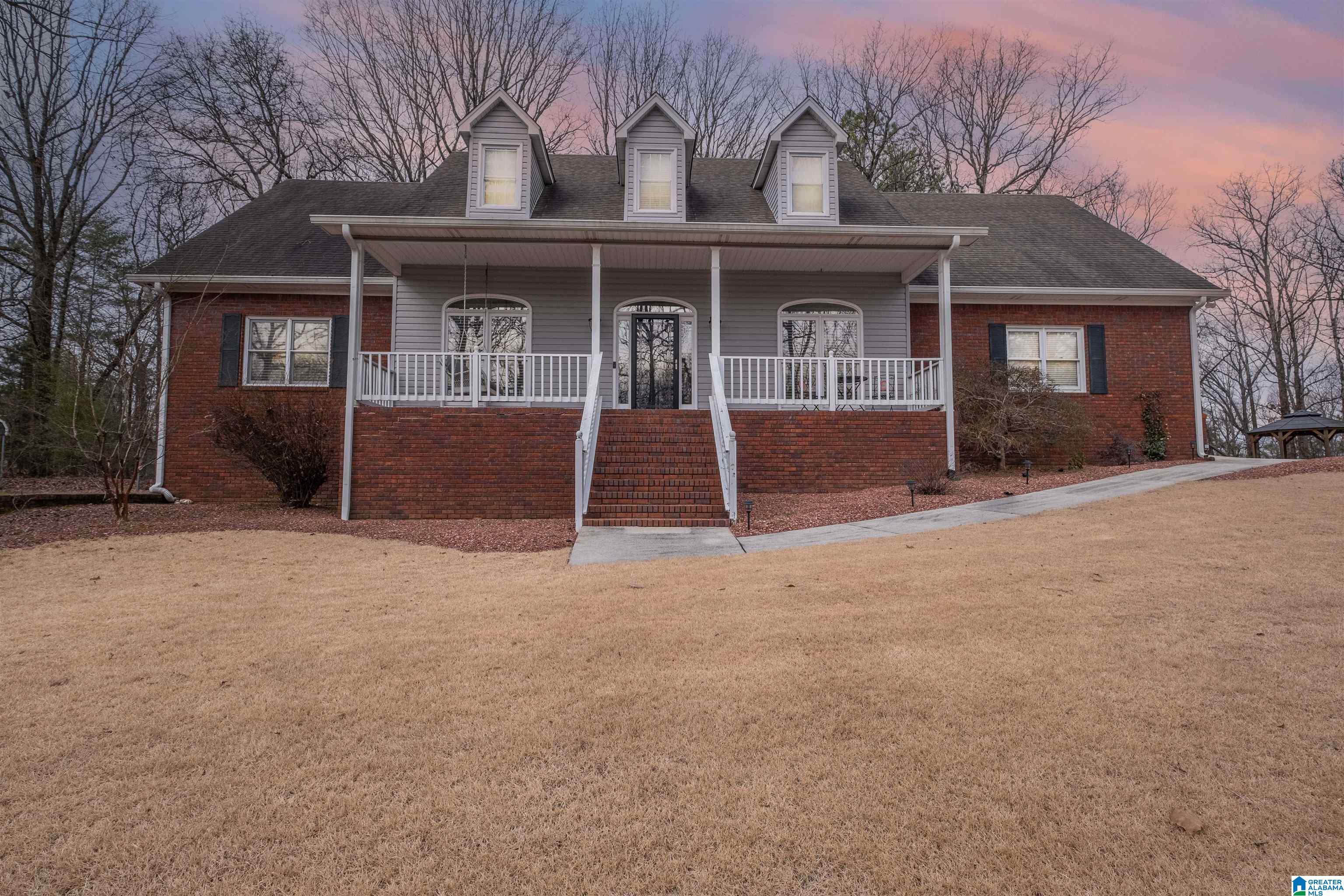 313 Chestnut Lane Alabaster, AL 35007 - Photo 2 of 60