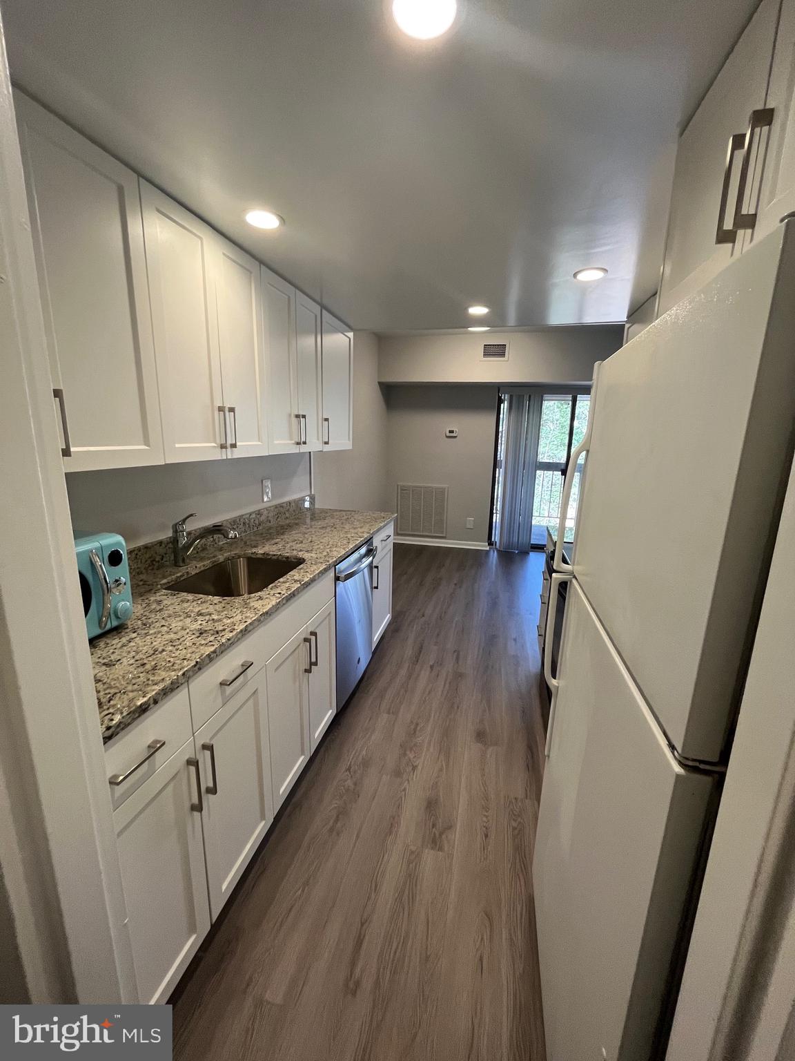 Completely renovated kitchen