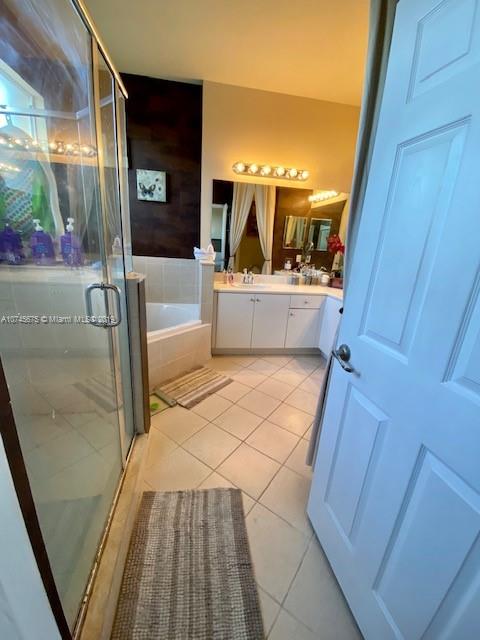 12999 Southwest 132nd Terrace, Unit 12999 Miami, FL 33186 - Photo 17 of 23 a view of living room