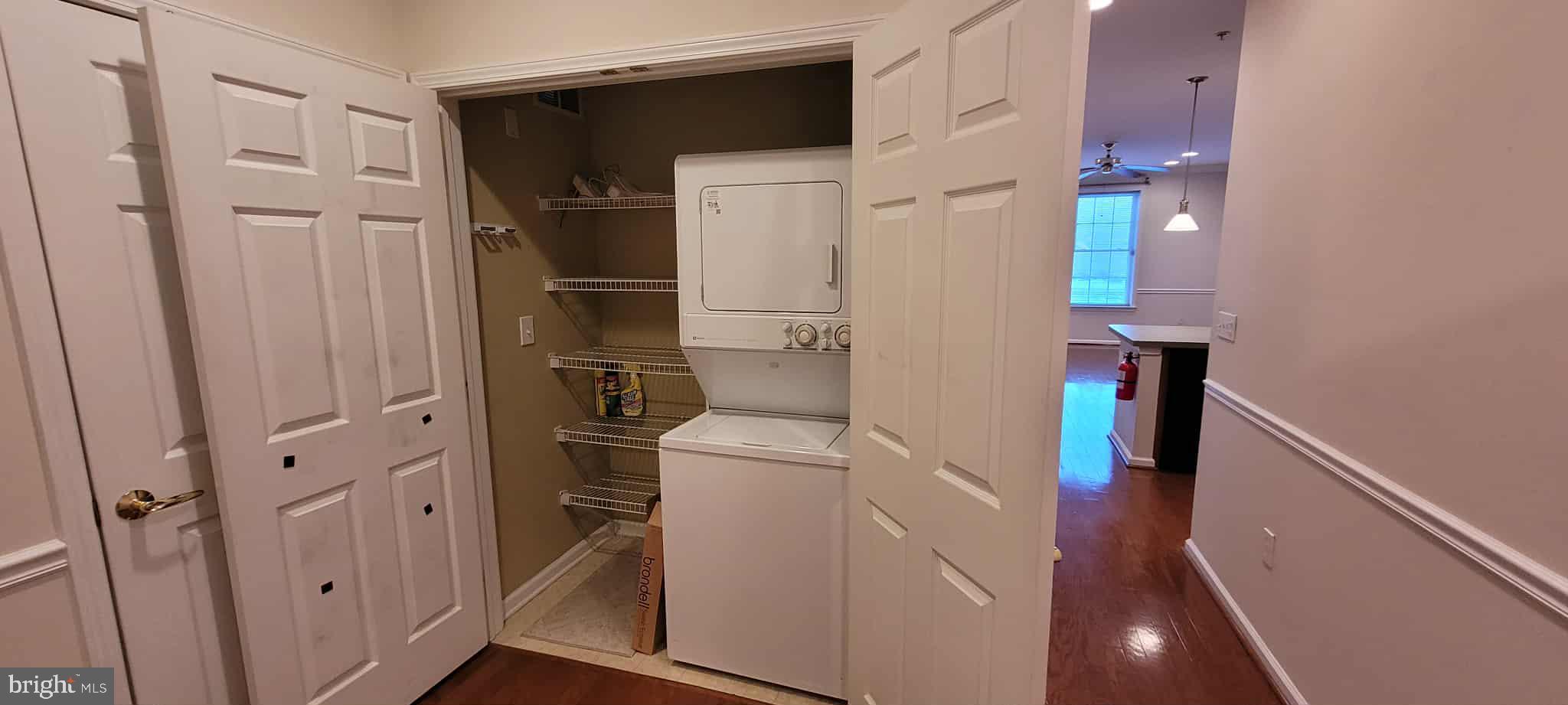 515 Highland Estates Clementon, NJ 08021 - Photo 15 of 25 a room with a washer and dryer