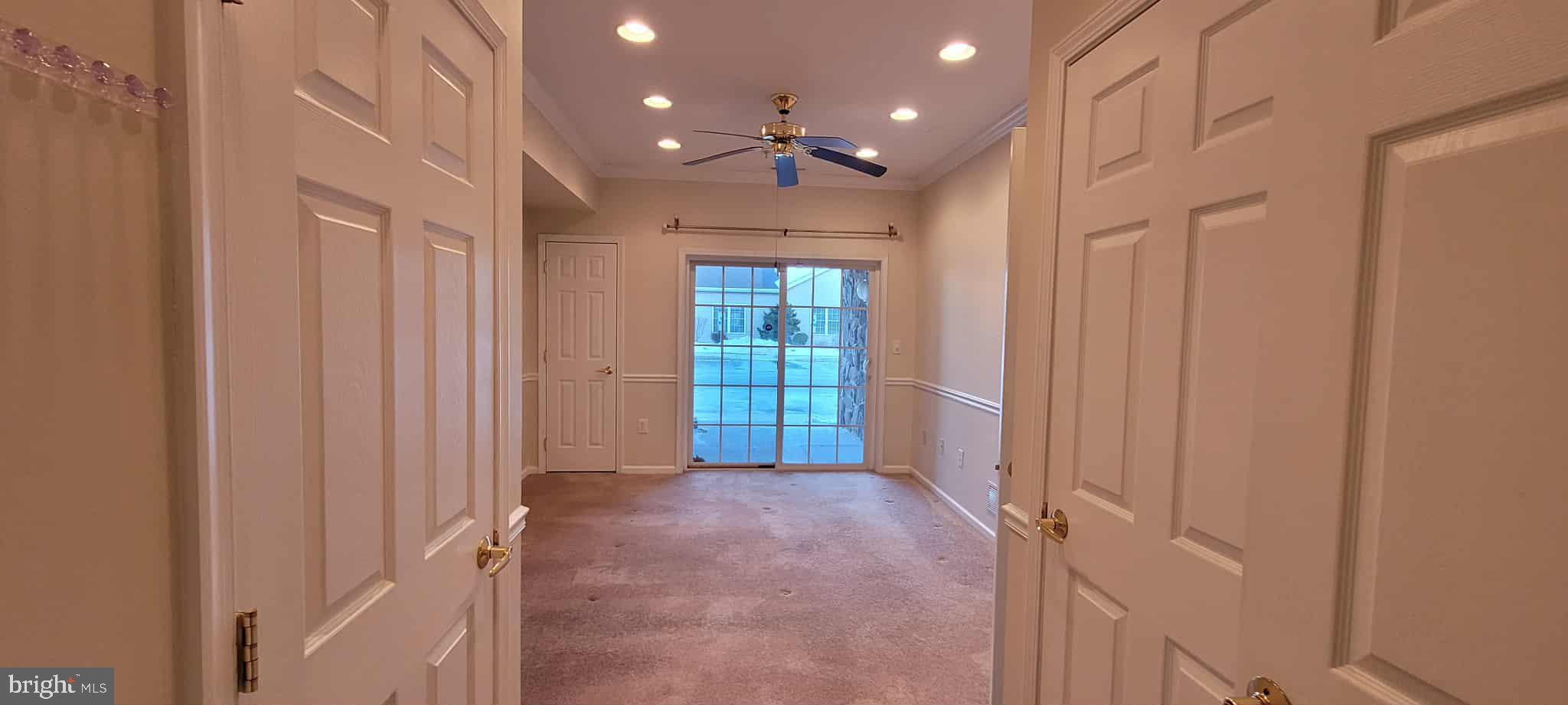 515 Highland Estates Clementon, NJ 08021 - Photo 20 of 25 a view of a hallway with a chandelier