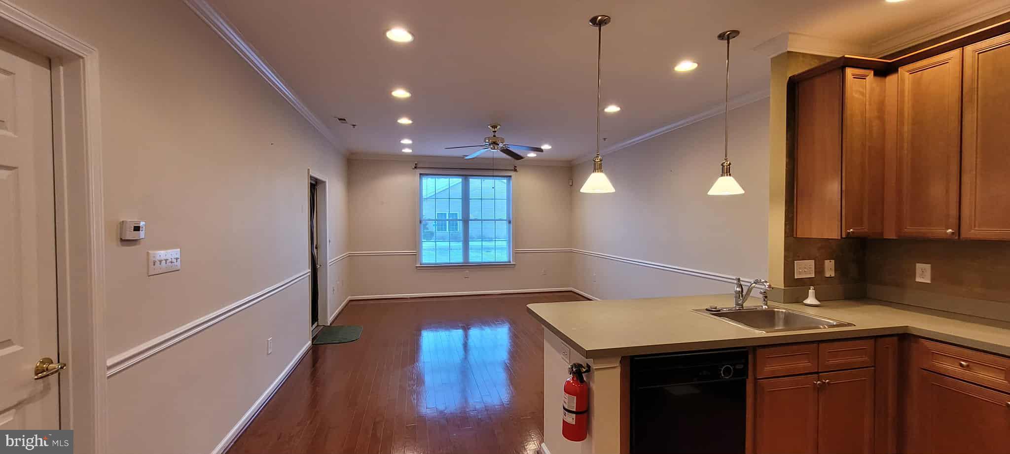 515 Highland Estates Clementon, NJ 08021 - Photo 5 of 25 a bathroom with a sink a vanity and a mirror