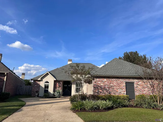 $375,000 | 14203 North Gate House Avenue, Baton Rouge, LA 70817