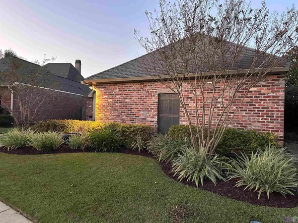 $365,000 | 14203 North Gate House Avenue, Baton Rouge, LA 70817