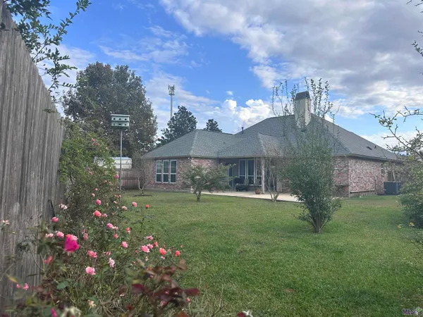$365,000 | 14203 North Gate House Avenue, Baton Rouge, LA 70817