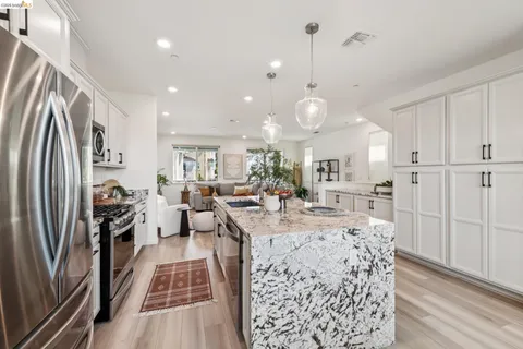 $995,000 | 24157 Amaranth Loop, Hayward, CA 94541