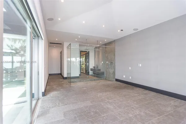 $40,000 | 2440 North Shore Terrace, Miami Beach, FL 33141