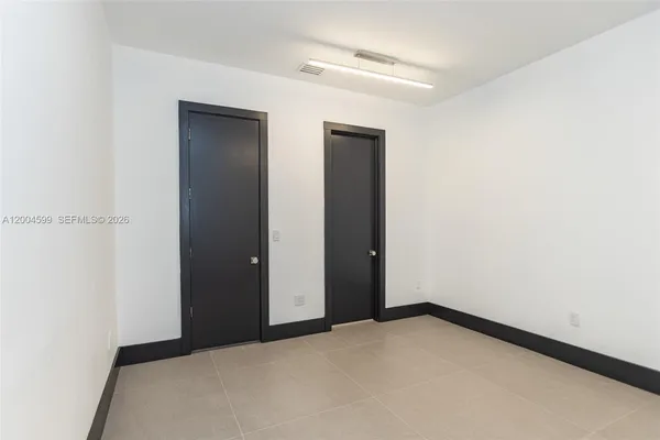$40,000 | 2440 North Shore Terrace, Miami Beach, FL 33141