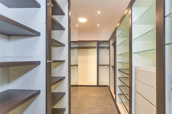 $40,000 | 2440 North Shore Terrace, Miami Beach, FL 33141