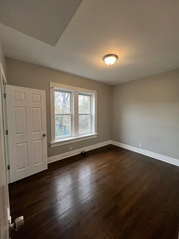 $1,700 | 3444 West Grenshaw Street, Unit 2, Chicago, IL 60624