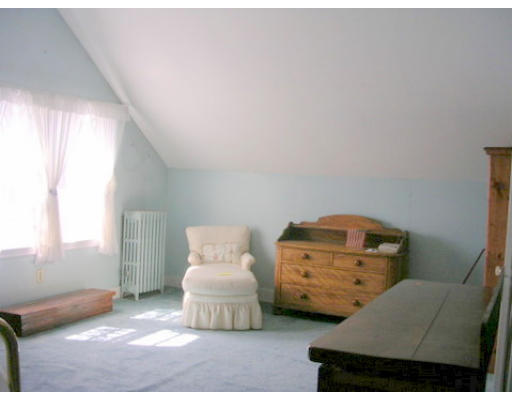 15 Blaisdell Road Medford, MA 02155 - Photo 11 of 18 Gallery Image 11
