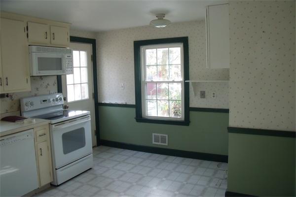 25 Hemenway Road Framingham, MA 01701 - Photo 8 of 16 Gallery Image 8