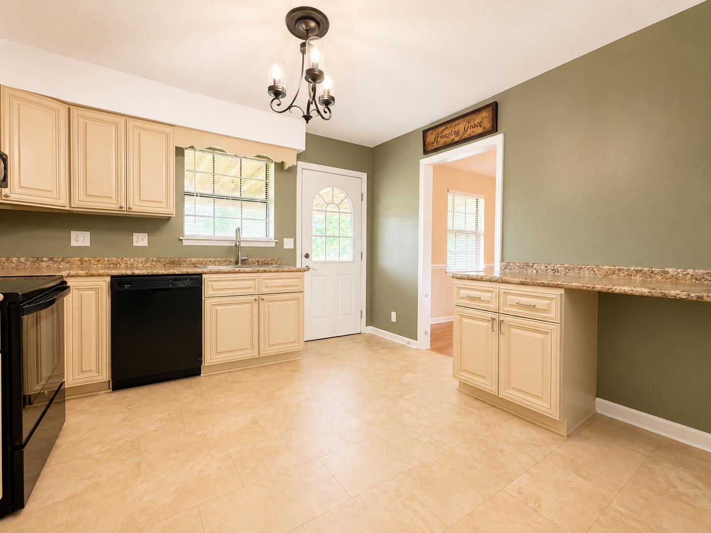 41 Tarvin Road Chickamauga, GA 30707 - Photo 14 of 26 34ADCD6D-5B33-42A8-BAAB-5E3354240F60