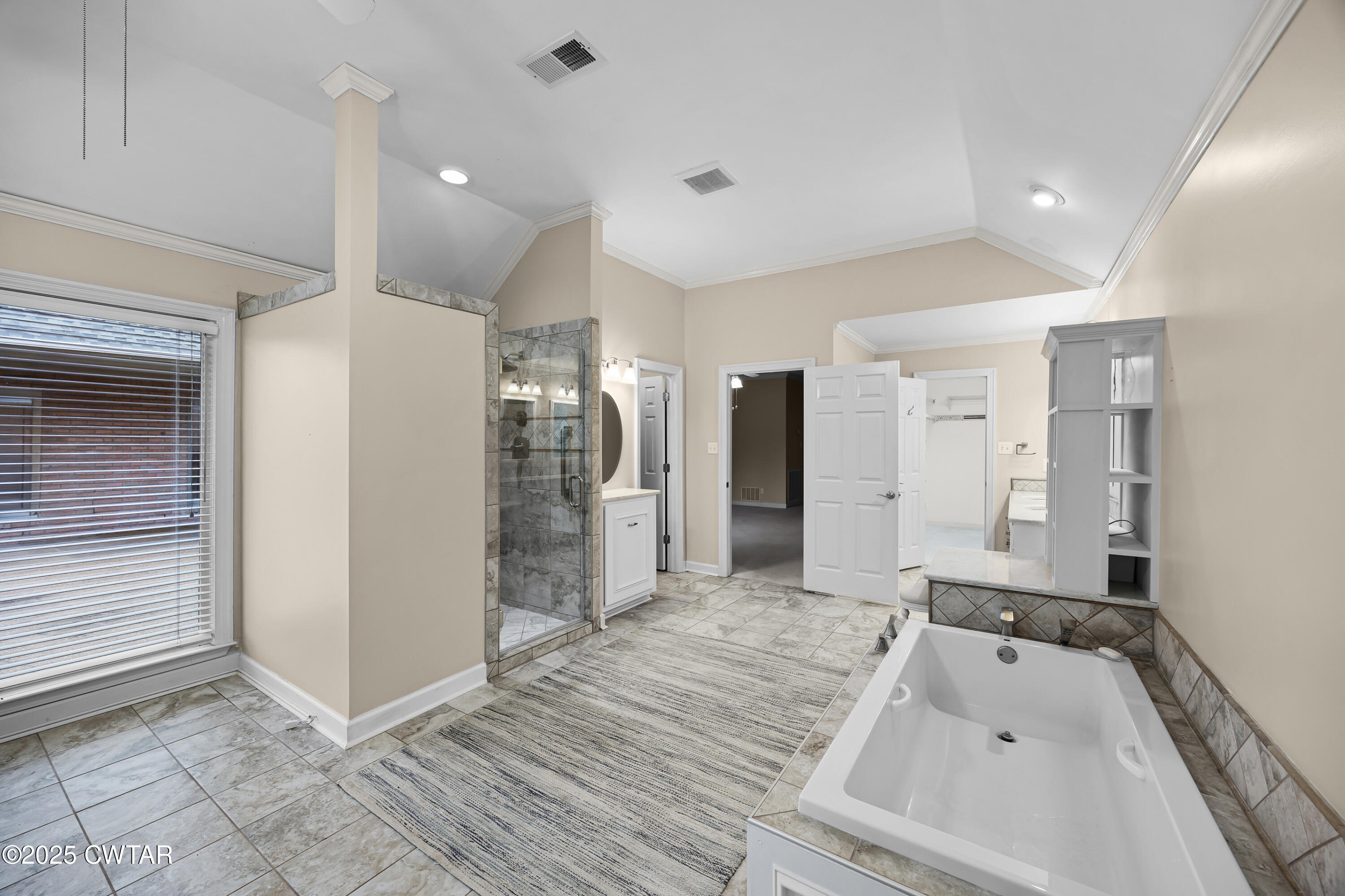 5 Ridgefield Place Jackson, TN 38305 - Photo 7 of 25 bathroom