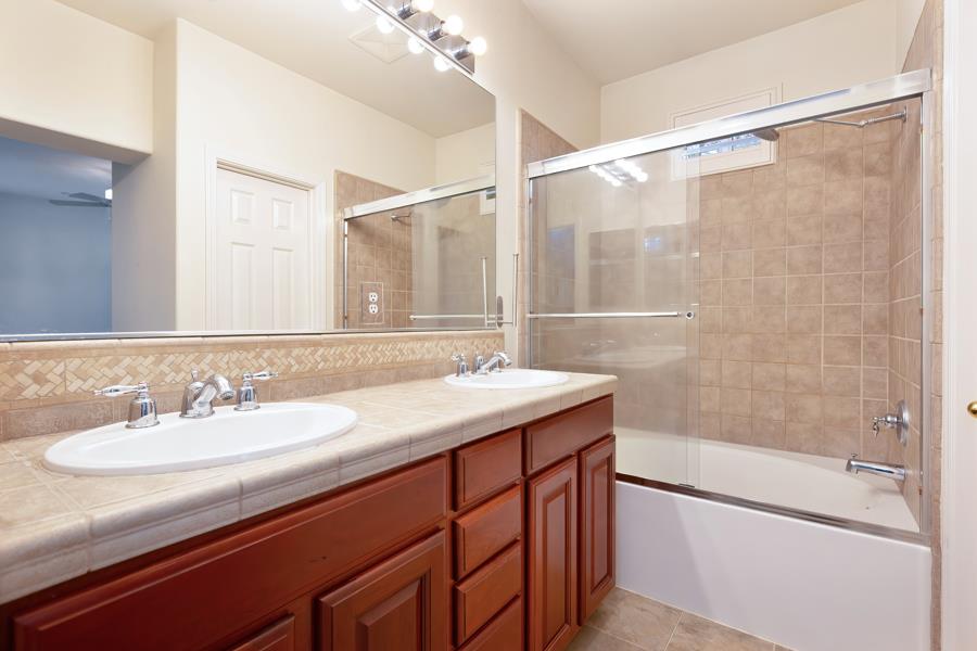 2060 Sierra View Circle, Unit 2 Lincoln, CA 95648 - Photo 19 of 31