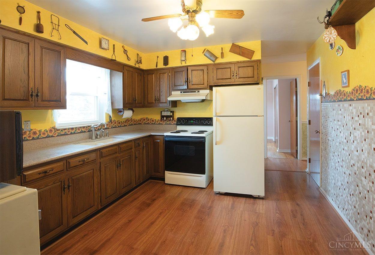 5542 Dry Ridge Road Cincinnati, OH 45252 - Photo 7 of 23 Gallery Image 7