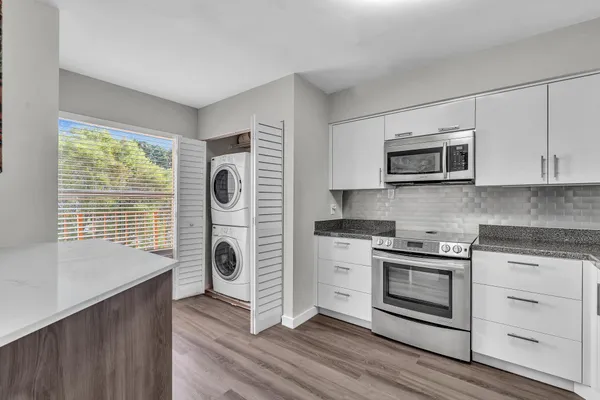 $2,100 | 14623 Bonaire Boulevard, Unit 410, Delray Beach, FL 33446