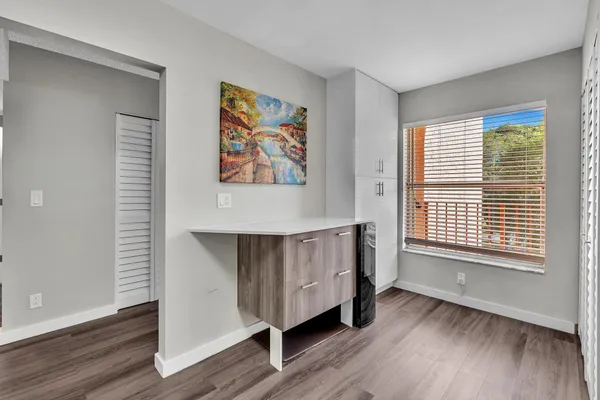 $2,100 | 14623 Bonaire Boulevard, Unit 410, Delray Beach, FL 33446