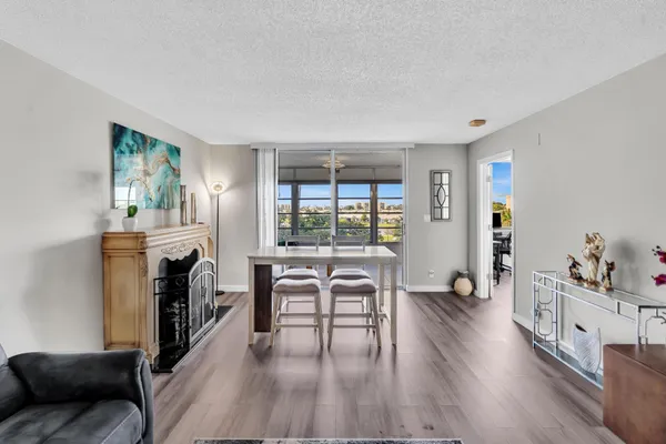 $2,100 | 14623 Bonaire Boulevard, Unit 410, Delray Beach, FL 33446