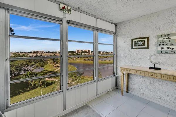 $2,100 | 14623 Bonaire Boulevard, Unit 410, Delray Beach, FL 33446