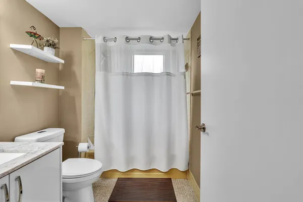 $2,100 | 14623 Bonaire Boulevard, Unit 410, Delray Beach, FL 33446