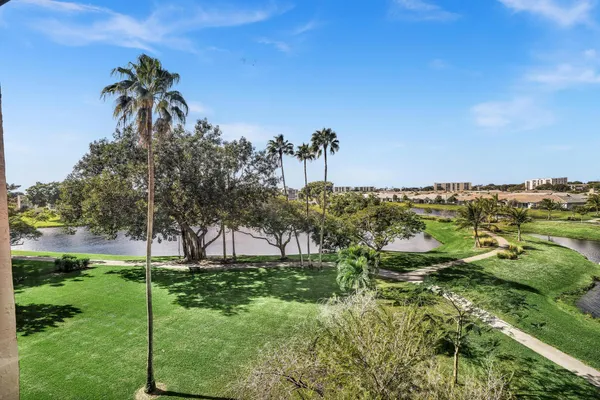 $2,100 | 14623 Bonaire Boulevard, Unit 410, Delray Beach, FL 33446