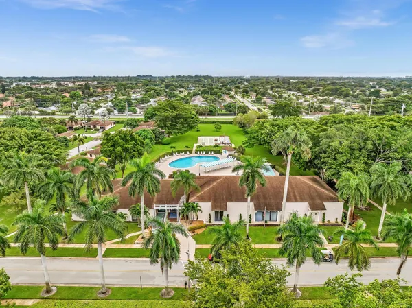 $2,100 | 14623 Bonaire Boulevard, Unit 410, Delray Beach, FL 33446