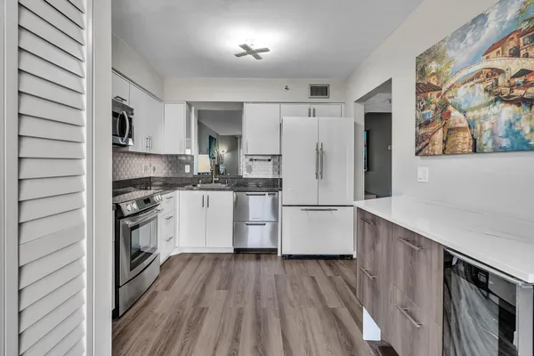 $2,100 | 14623 Bonaire Boulevard, Unit 410, Delray Beach, FL 33446