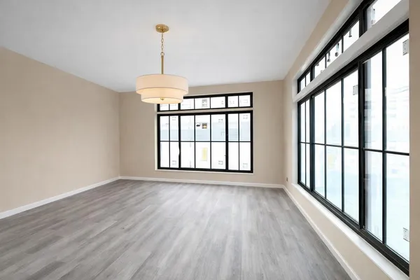 $650,000 | 23379 Primrose Lane, Trenton, MI 48183