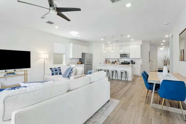 $6,950 | 13404 Brotherhood Way, Delray Beach, FL 33484