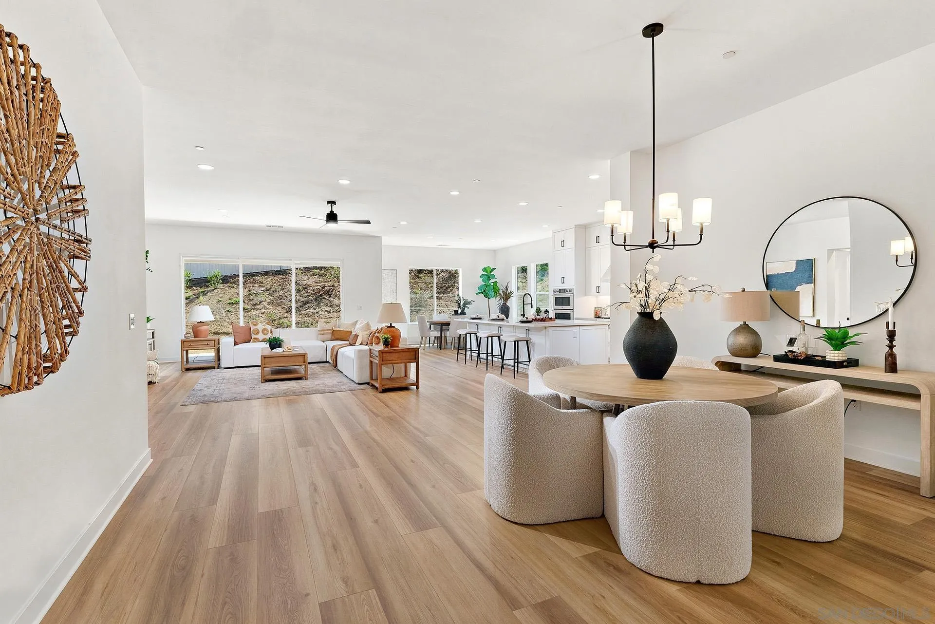 1748 Ishihara Road Vista, CA 92084 - Photo 11 of 32 Gallery Image 11