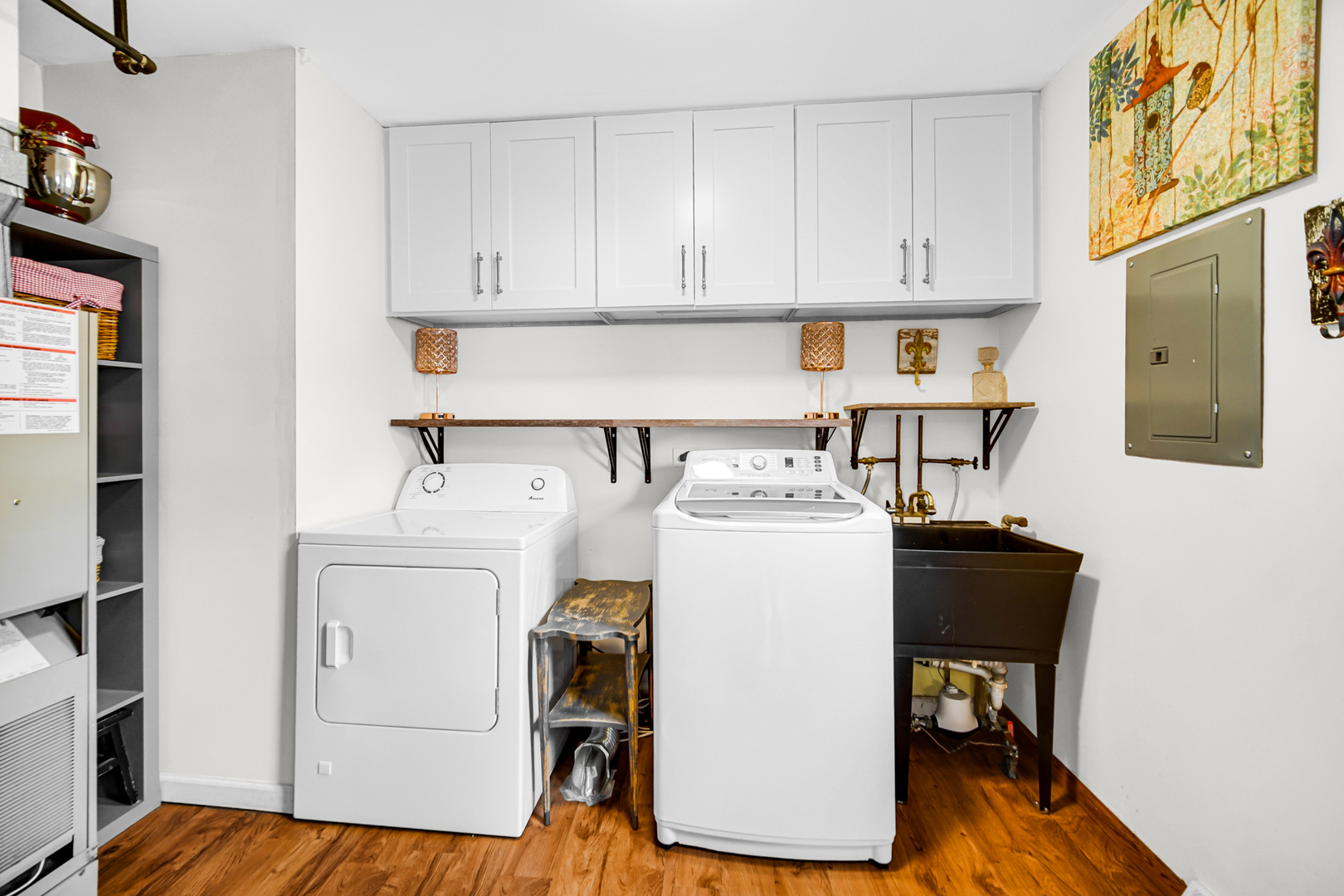 325 South Wisconsin Avenue Addison, IL 60101 - Photo 13 of 16 Gallery Image 13