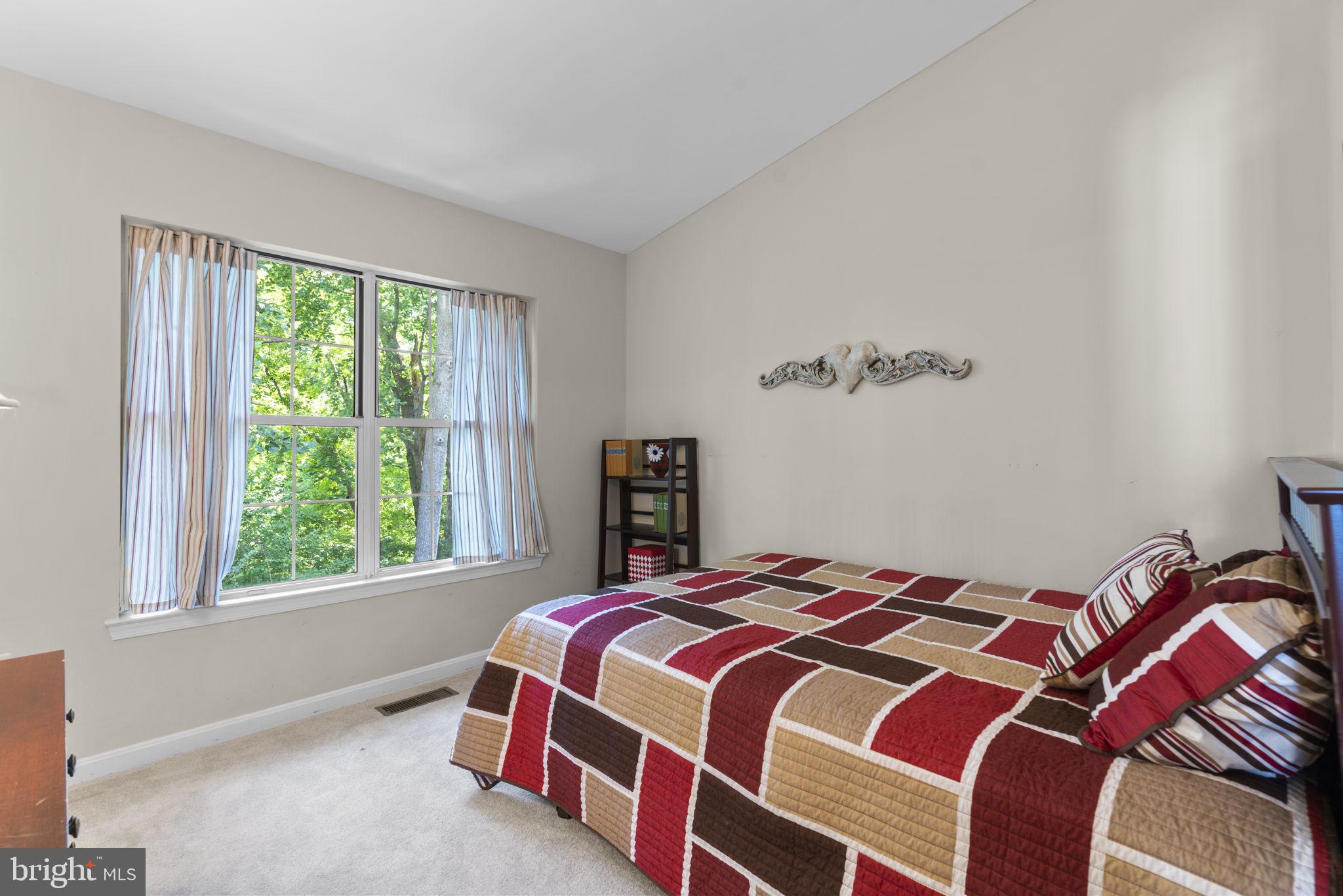 1647 Hugo Circle Silver Spring, MD 20906 - Photo 20 of 32