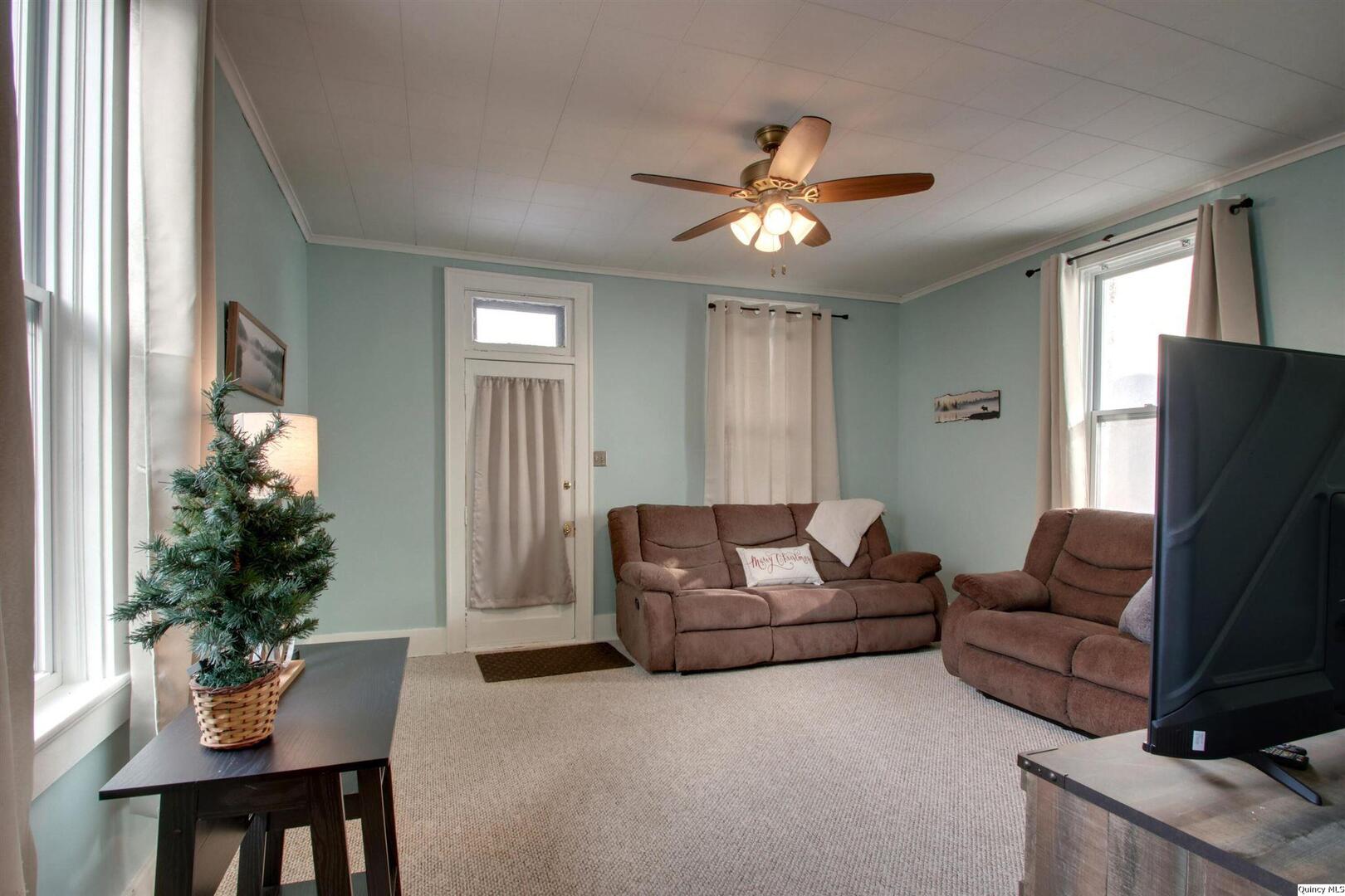 1031 South 12th Street Quincy, IL 62301 - Photo 14 of 22