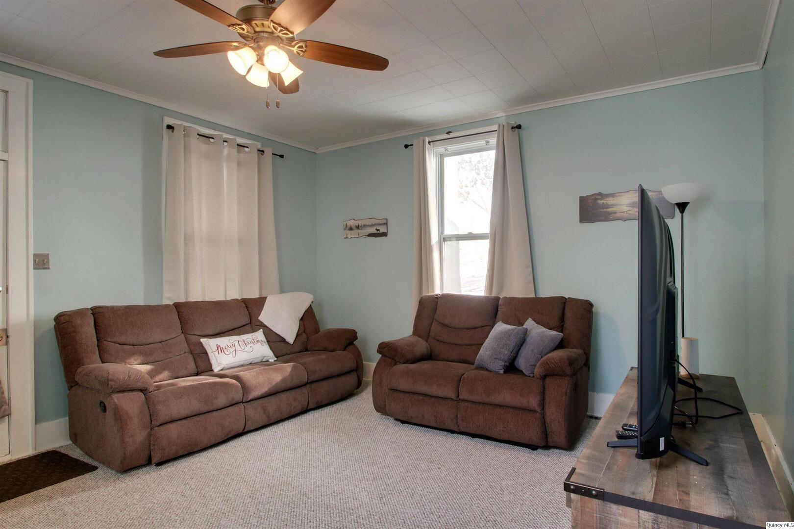 1031 South 12th Street Quincy, IL 62301 - Photo 15 of 22