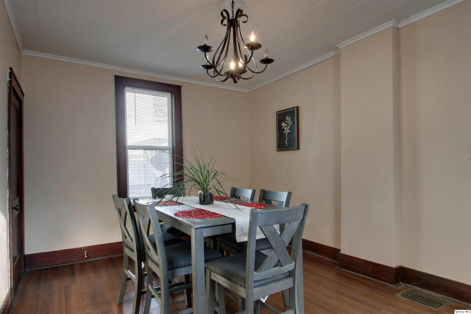 1031 South 12th Street Quincy, IL 62301 - Photo 16 of 22