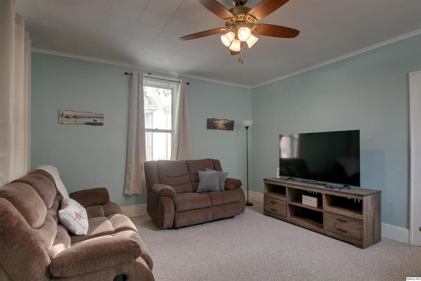 1031 South 12th Street Quincy, IL 62301 - Photo 9 of 22